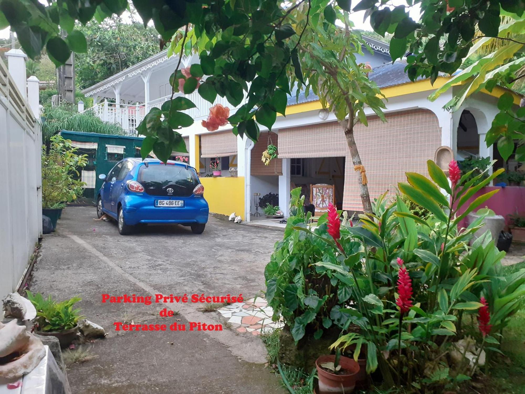 Terrasse Du Piton Bed & Breakfast Deshaies Luaran gambar